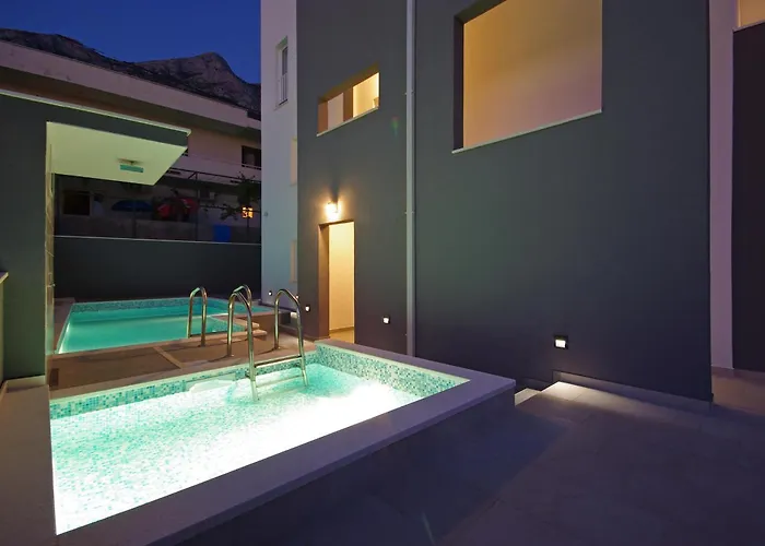 Apartment Melassy Makarska